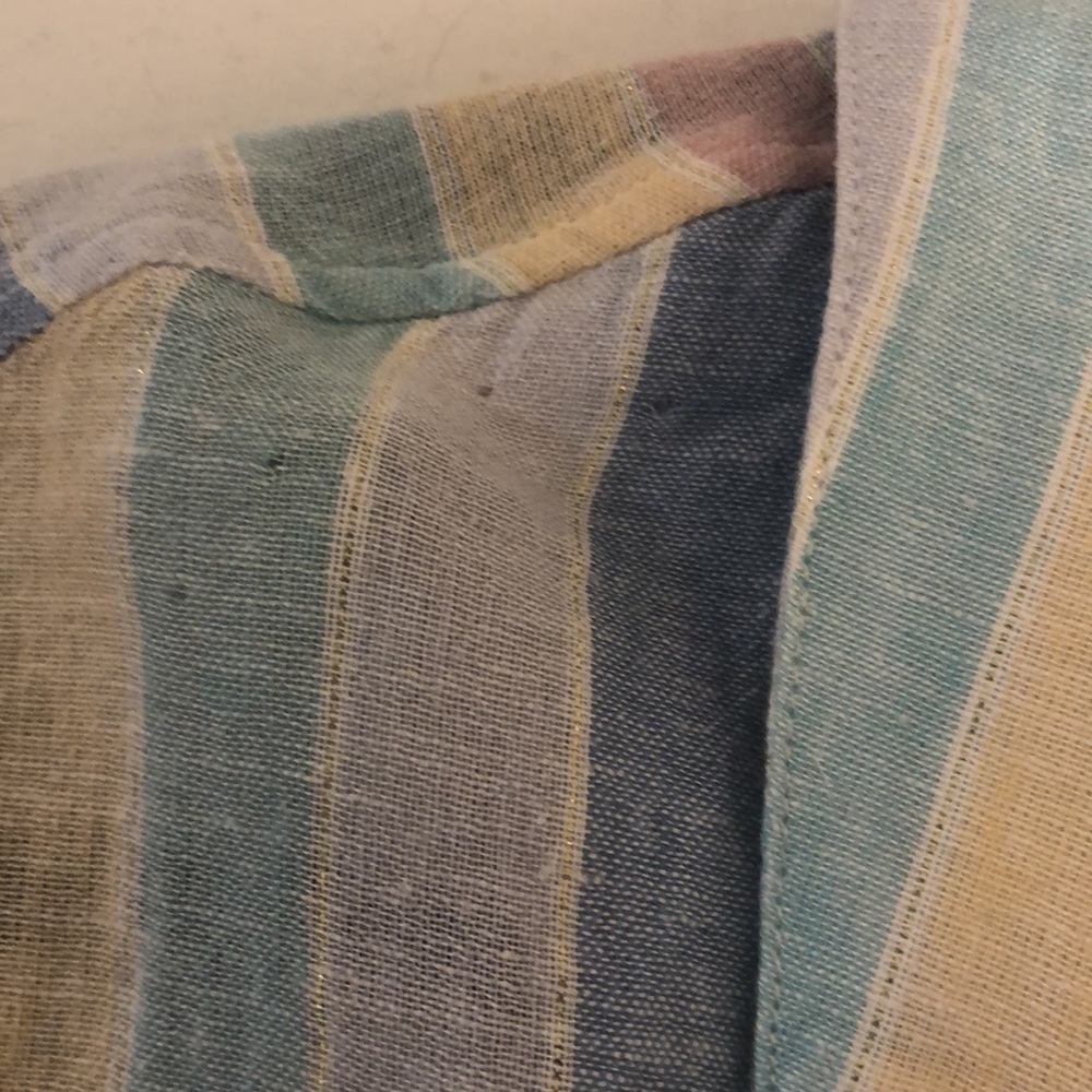 Rails Button Down Top - Picture 5 of 5